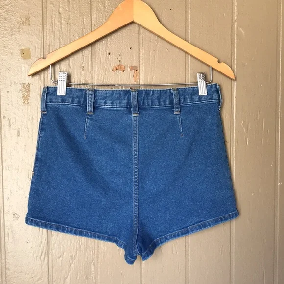 Free People we the Free high waisted buttoned shorts - Picture 4 of 8